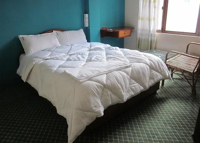 Happy Hotel