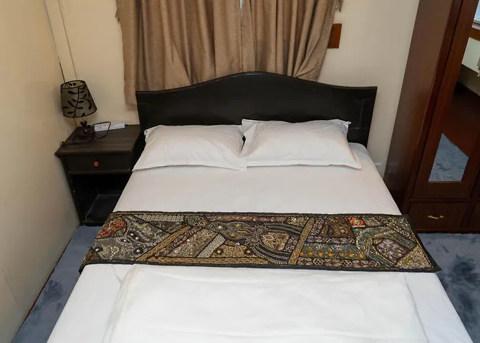 Shreem Hospitality - Beds And Breakfast