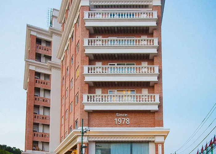 Hotel Ambassador By Ace Hotels, Kathmandu