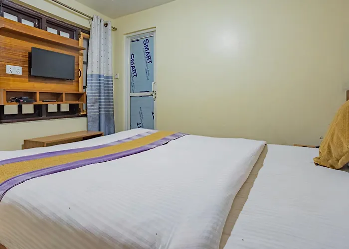 Oyo 821 Hotel Gauri