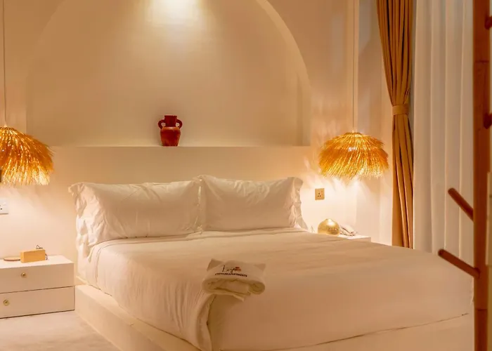 Cozy Queen Room With Ac & Free Wi-Fi