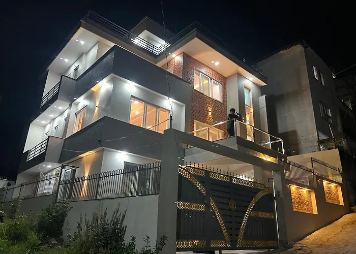 Golfutar Suites