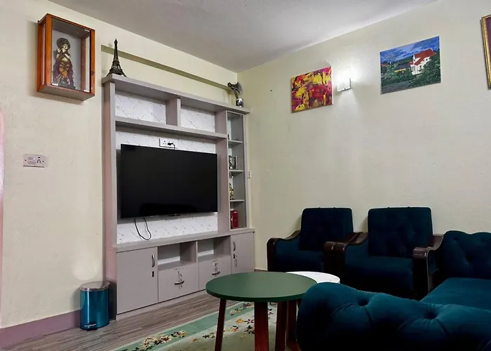 Private Couple Apartment