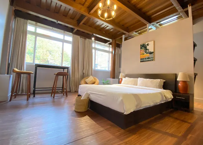 Charming Industrial Studio Apartment