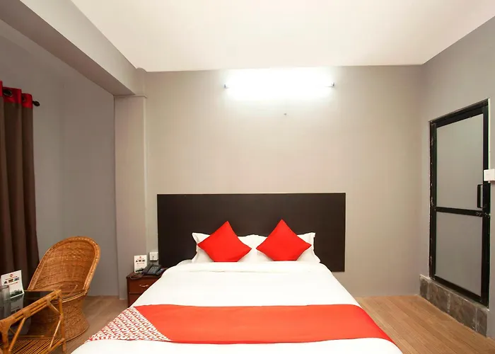 OYO 587 Hotel Tradition Inn