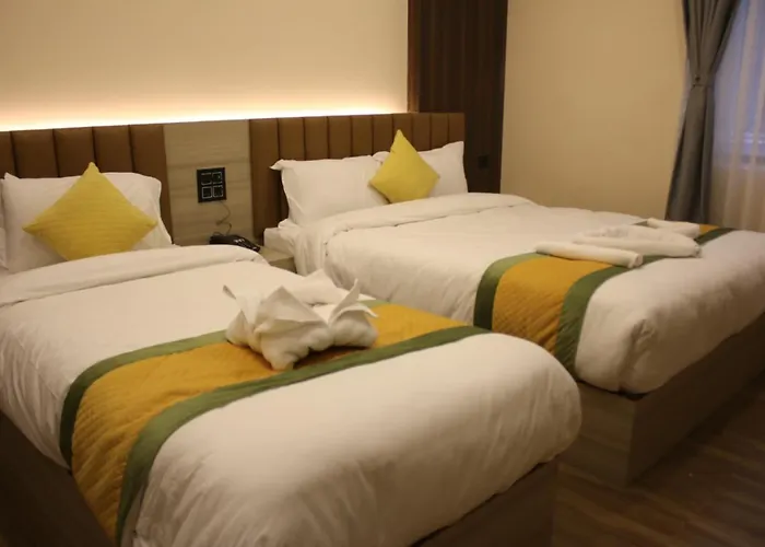 Yatri Kunja Hotel