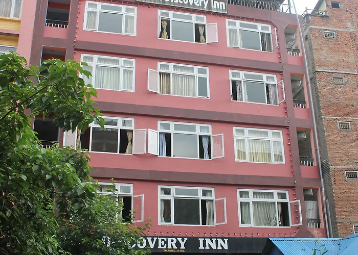 Hotel Discovery Inn
