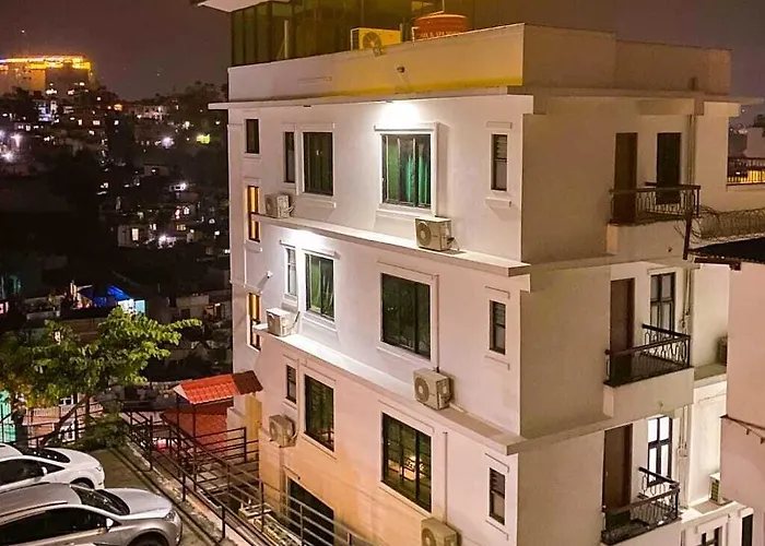 Hotel Grand View