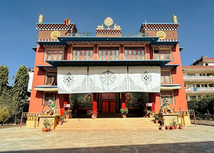 Tharlam Guest House
