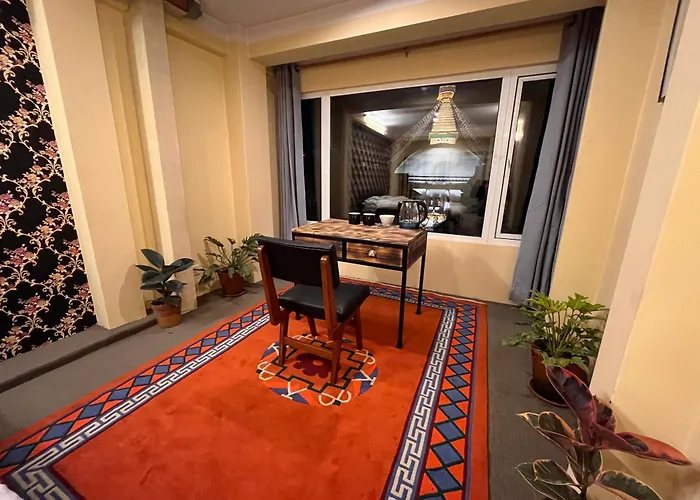 Spacious Traditional Room With Boudha Stupa View