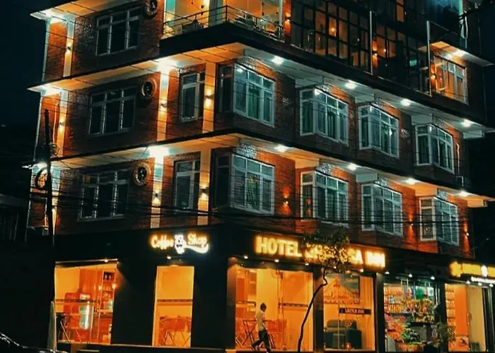 Hotel Bharosa Inn