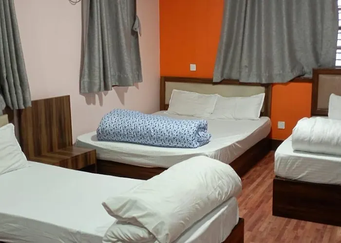 Shree Radha Krishna Hotel