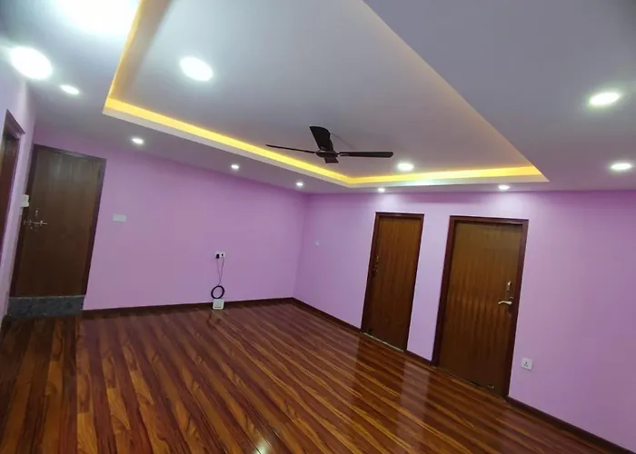 Authentic Nepali Stay In 994 Sqft Flat In Peaceful Envirnment Near Swayambbhu