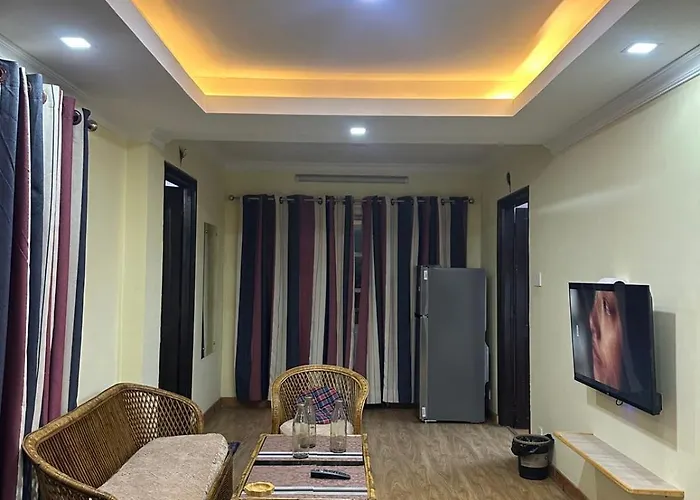 3Bhk Apartment At Namo Stay, Room 201