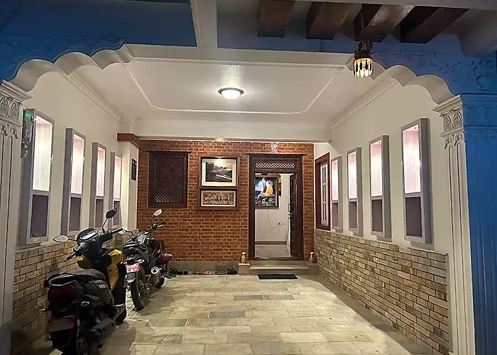 Raniban Suites - Apartment Home