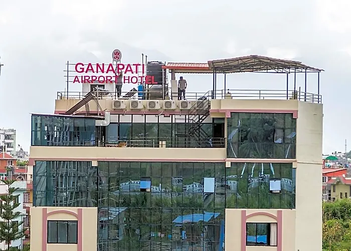 Ganapati Airport Hotel