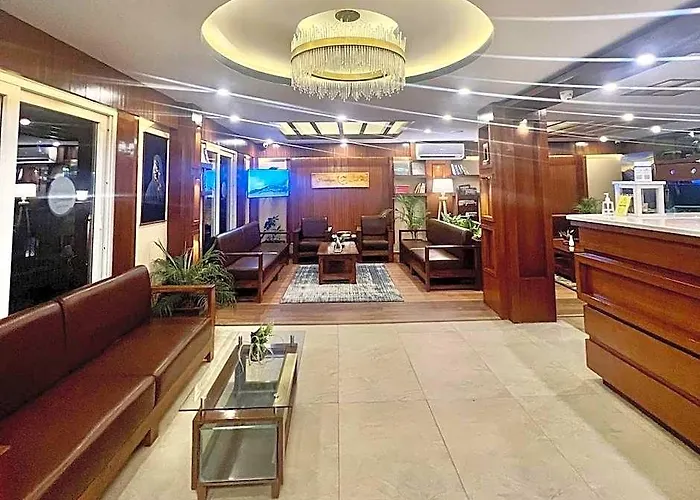 Himalayan Suite Hotel