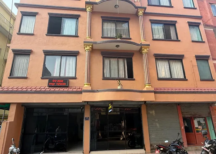 Guest House Lamjung Rainaskot