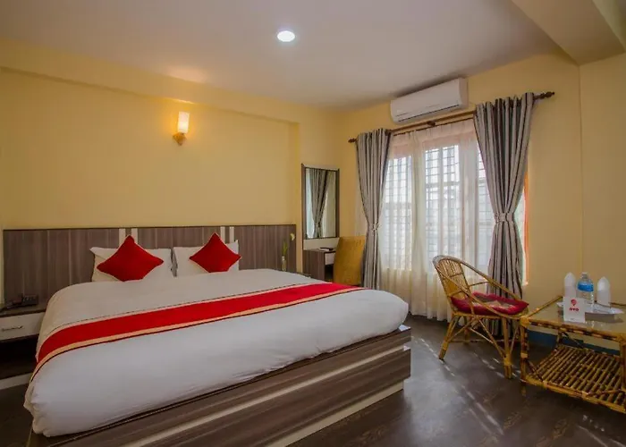 Oyo 297 Hotel Aayam