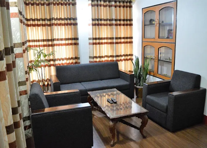 First Apartment 1Bhk Thamel 5 Min Walk 1St Floor