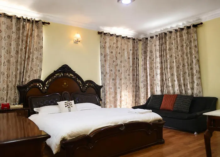 Du Nepal Inn