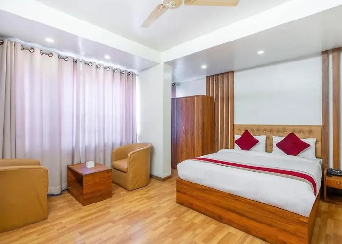 Om Ganapati Hotel