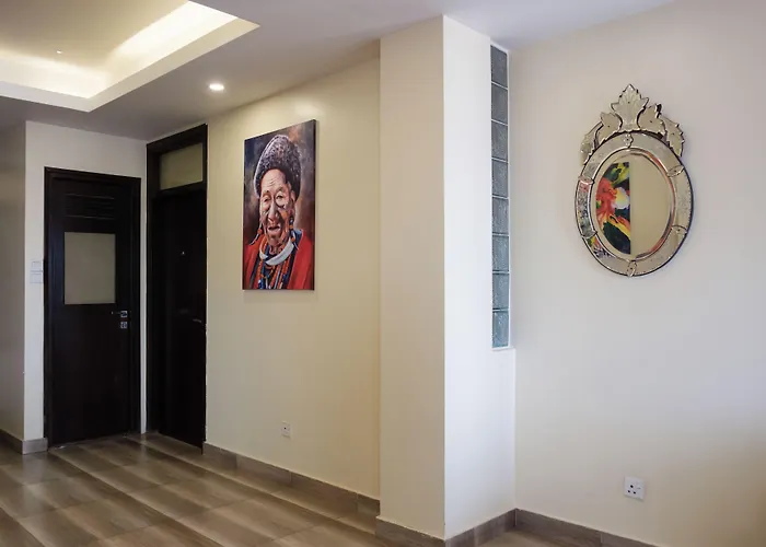 Forbes Hotel And Apartment