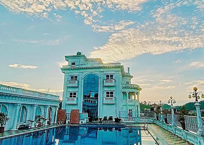 Dream Palace Resort