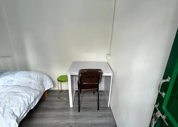Sunflower Girls Only Room 5Th Floor In Thamel