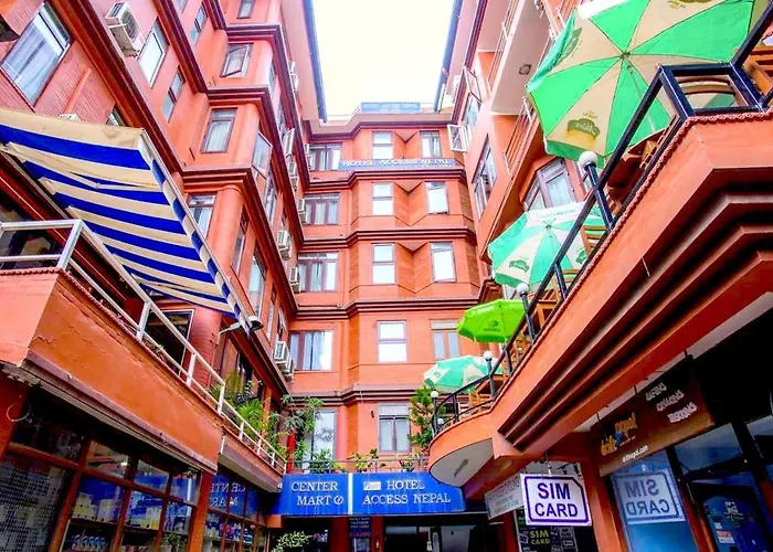连接尼泊尔酒店